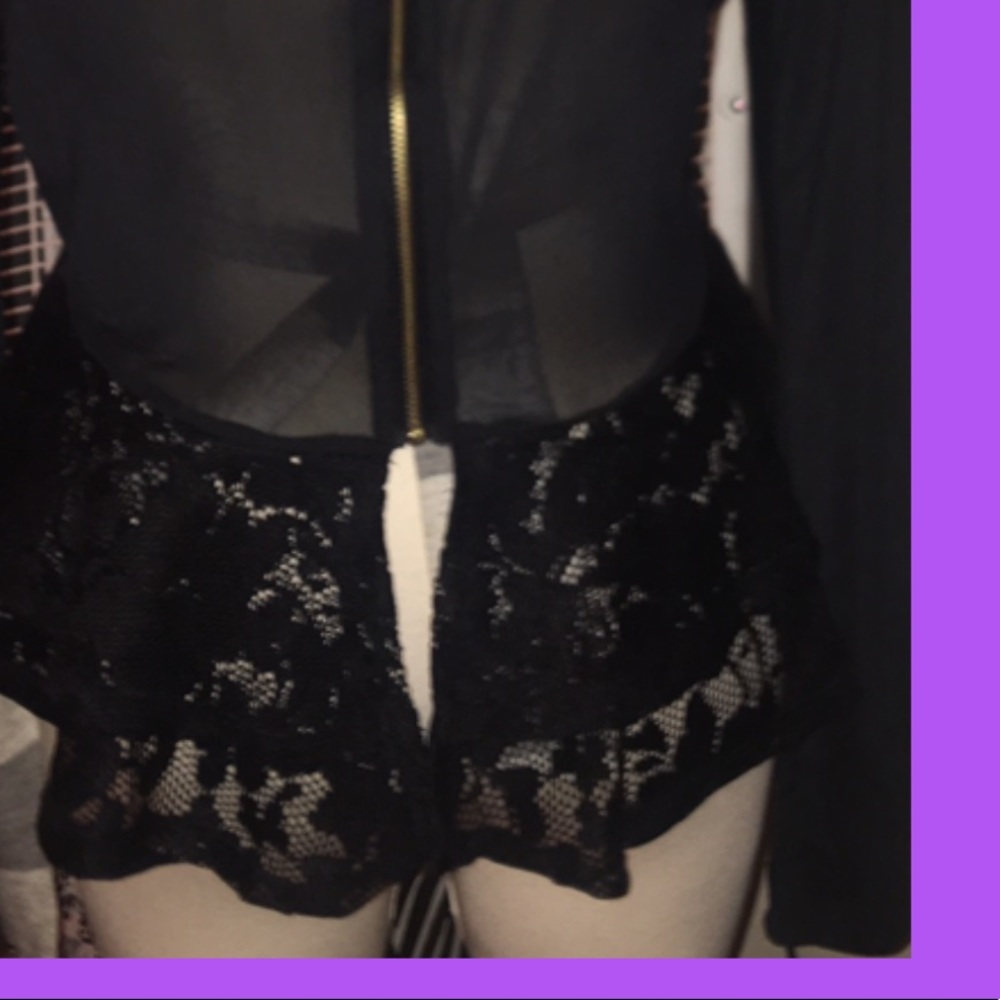 Meshed & Lace Tops 🌹Blk-L🌹Pink-M - Picture 4 of 4